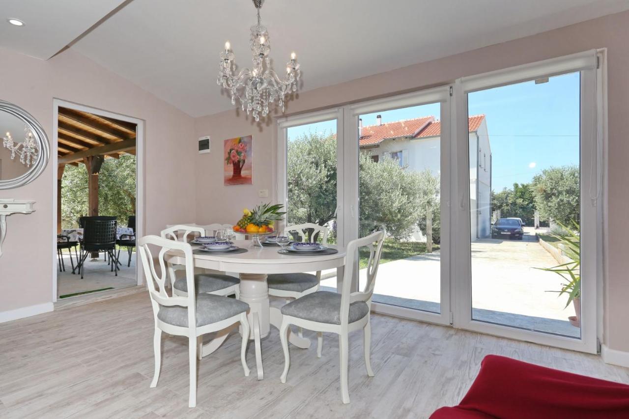 Hacienda Mia With Yacuzzi And Free Parking Zára Kültér fotó